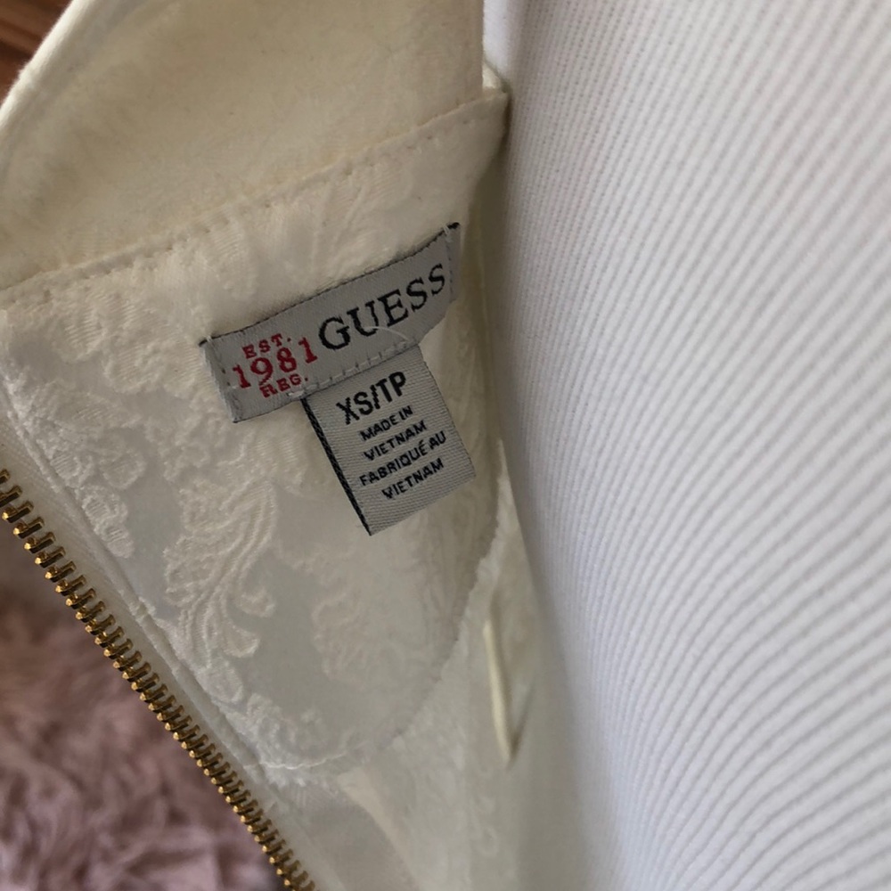 GUESS dress. Size XS NWOT - Picture 7 of 7